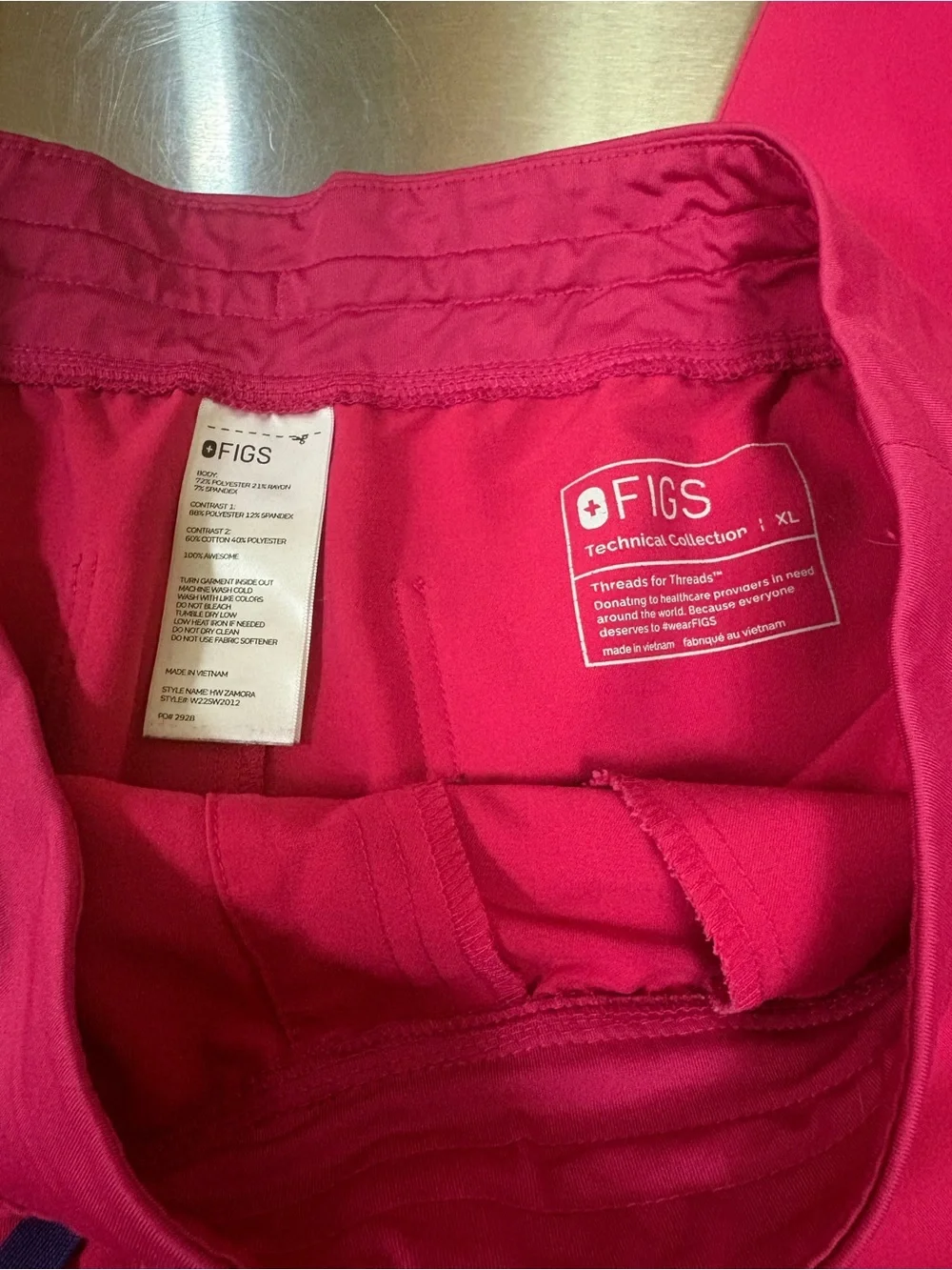 Figs Ultra Rose Zamora scrub pants